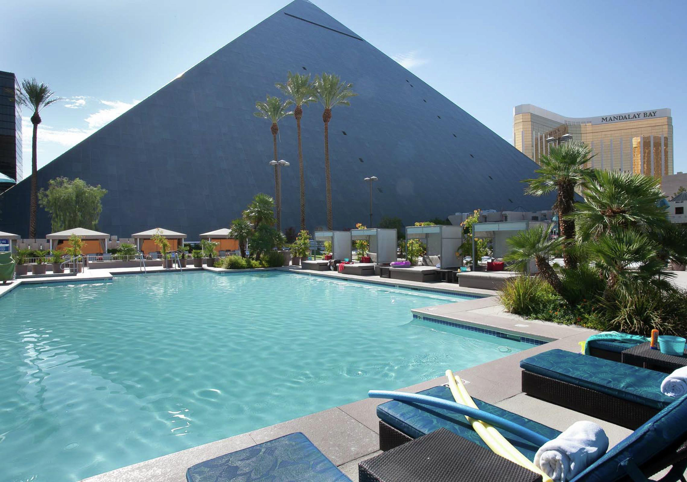 luxor2